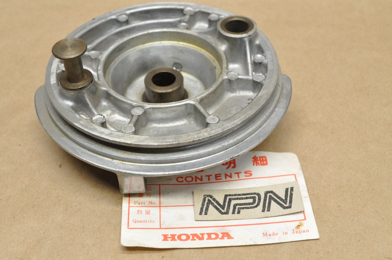 NOS Honda CT70 K0-K3 CT70H XL100 Front Wheel Brake Panel 45010-098-670