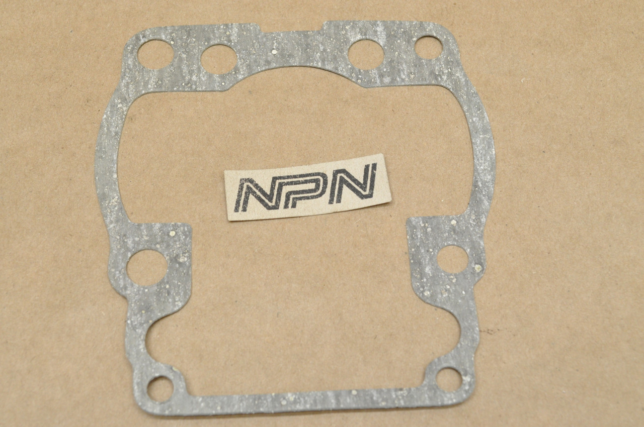 NOS Suzuki 1984-85 RM125 Vesrah Cylinder Base Gasket 11241-14501