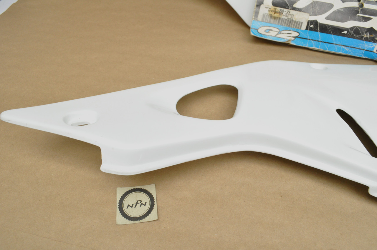 NOS Honda 1998-99 CR125 R 97-99 CR250 R UFO Side Cover Panel Set 83610-KZ3-B00 ZA