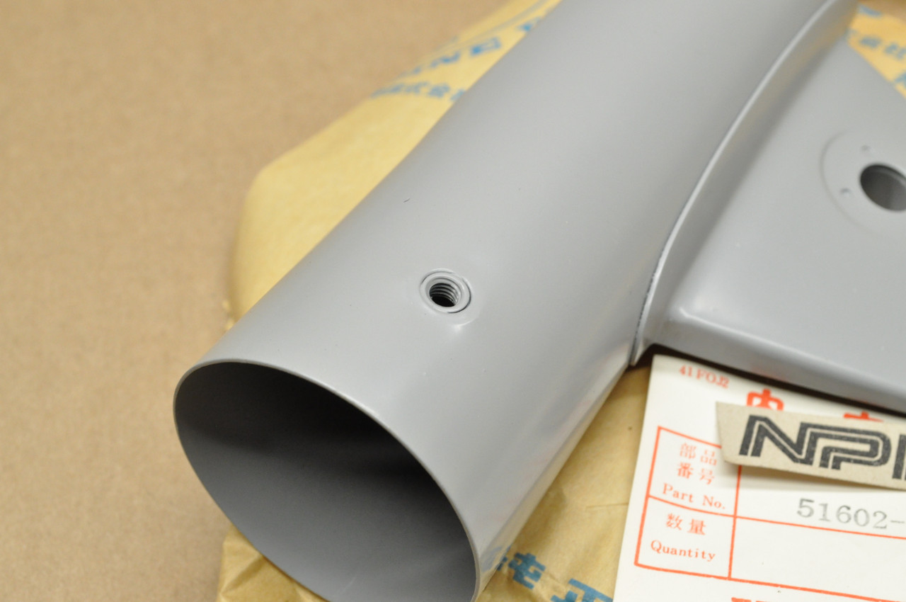 NOS Honda CB350 K3 Right Fork Ear Head Light Stay Cover Bracket 51602-317-671 Z