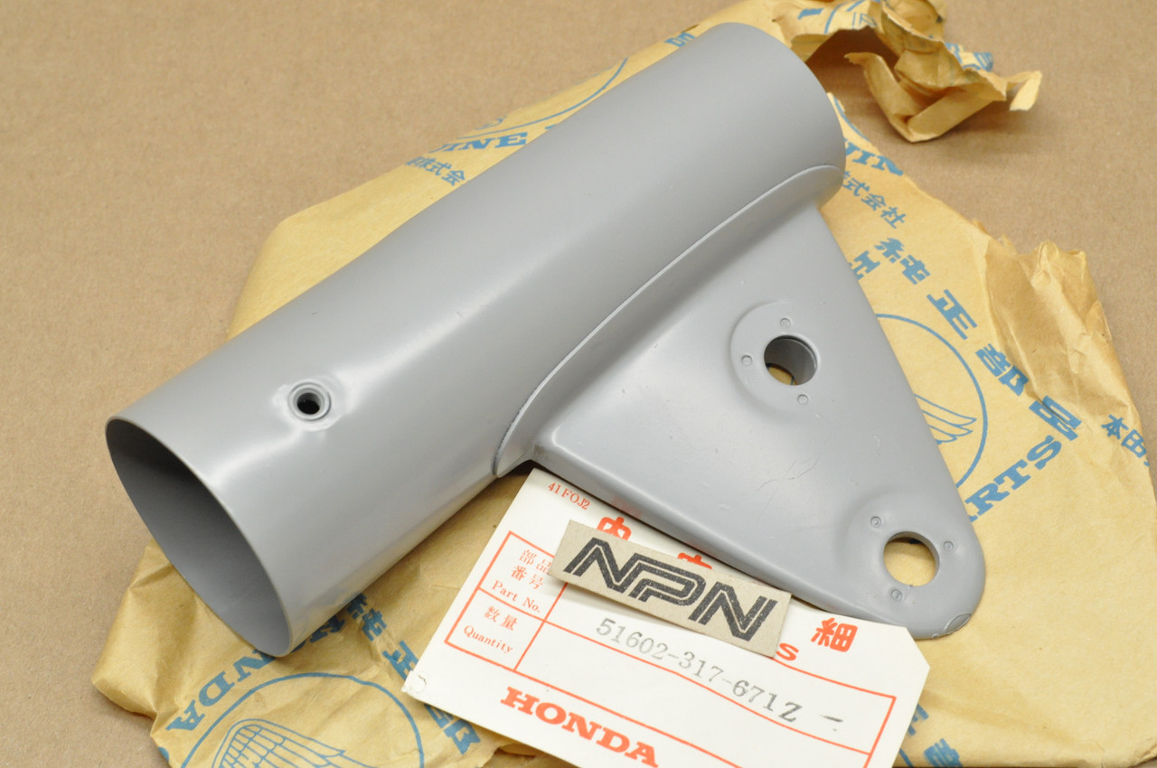 NOS Honda CB350 K3 Right Fork Ear Head Light Stay Cover Bracket 51602-317-671 Z