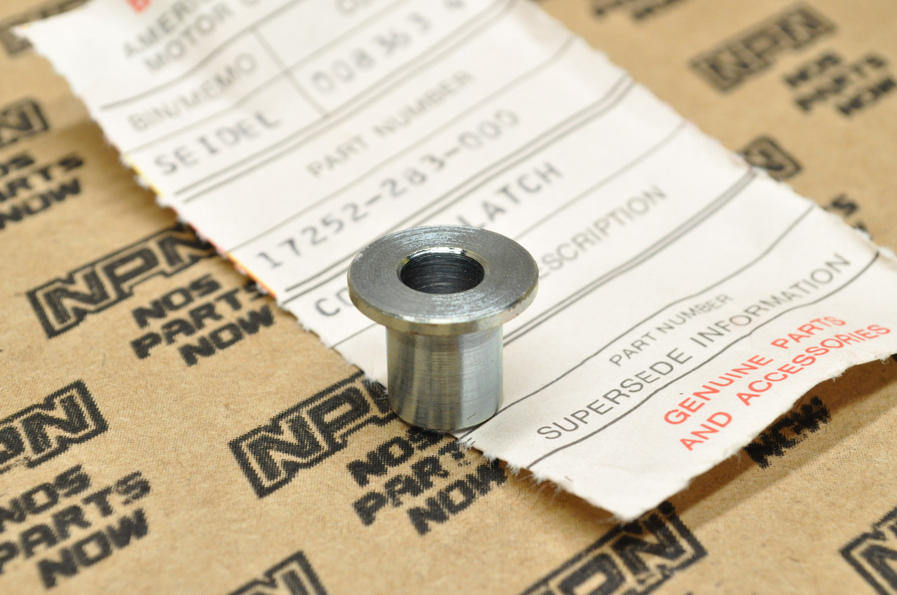 NOS Honda CB450 K0 Side Cover Knob Latch Distance Collar 17252-283-000
