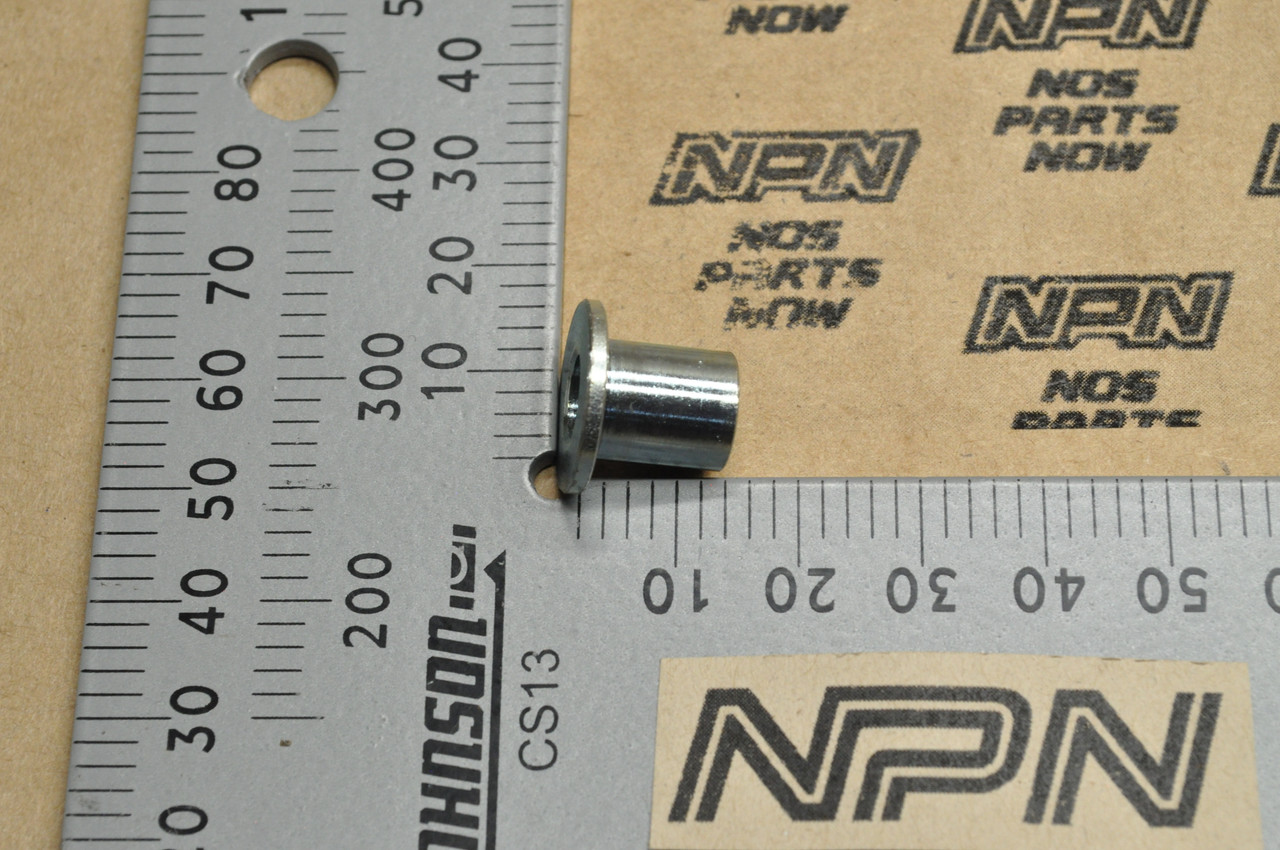 NOS Honda CB450 K0 Side Cover Knob Latch Distance Collar 17252-283-000