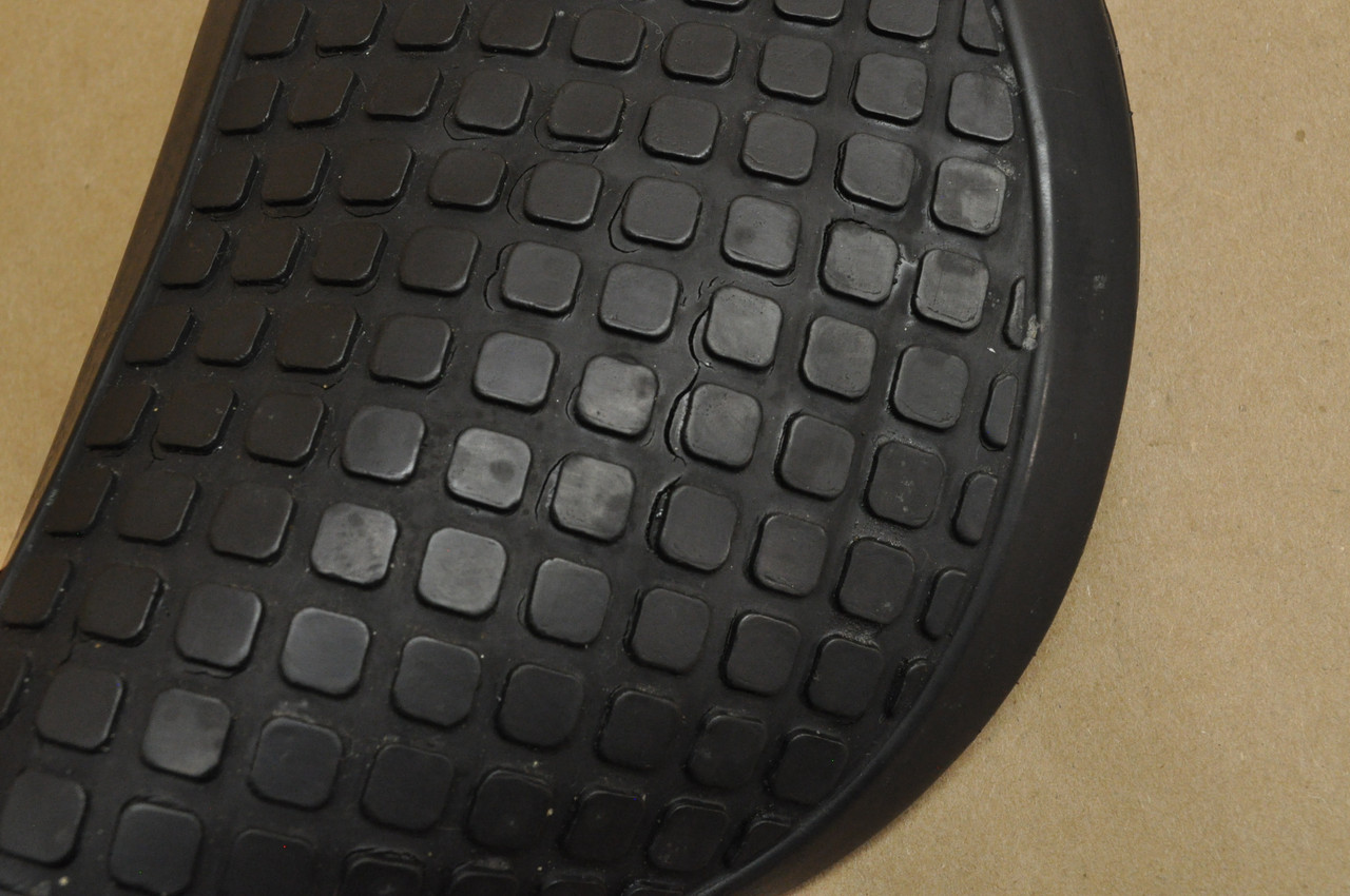 Vintage Used OEM Honda CL72 CL77 Left Gas Tank Pad Knee Rubber Grip 17662-273-000