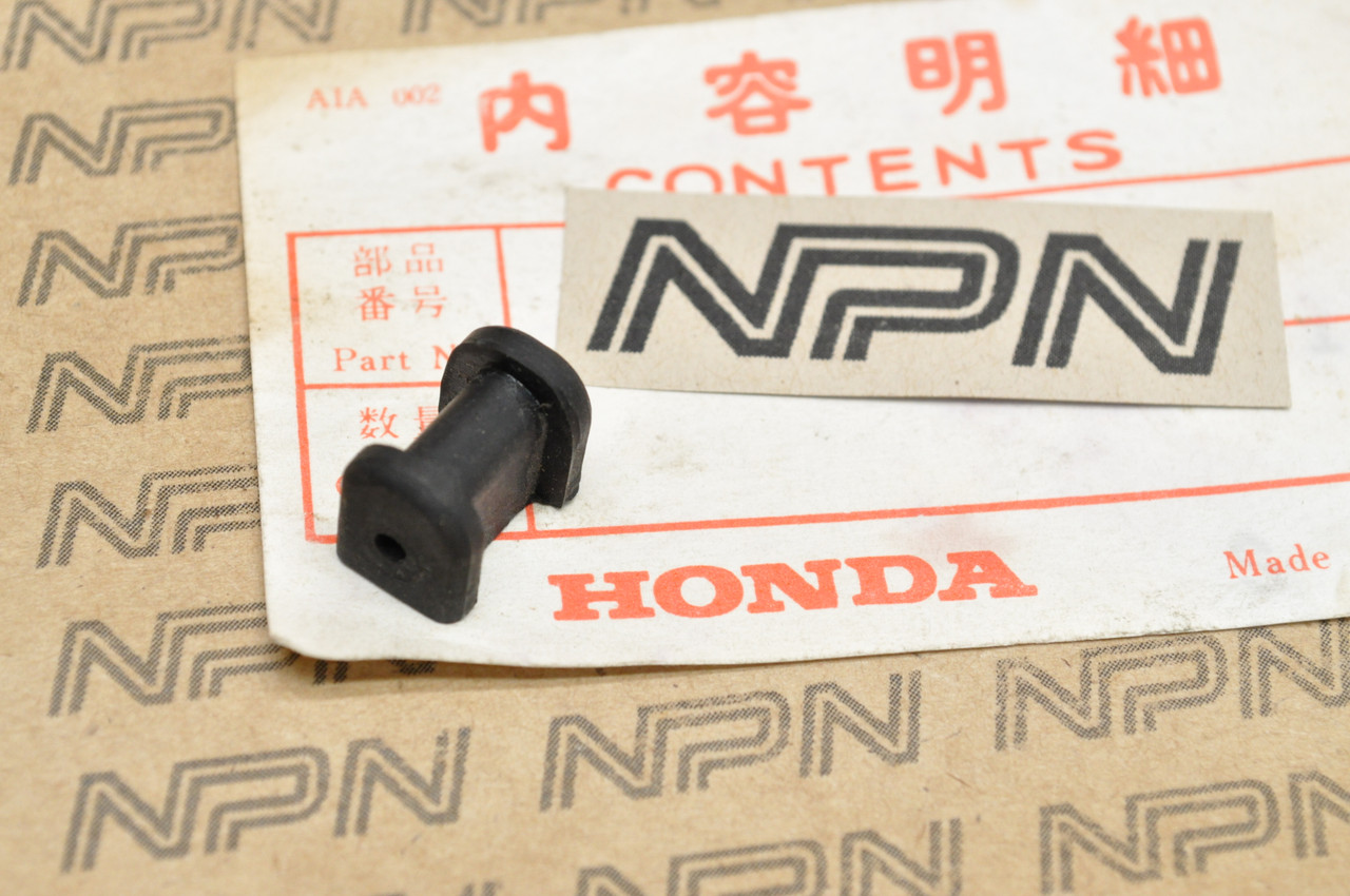 NOS Honda CL90 CT90 S90 SL90 Neutral Switch Wire Grommet 32981-028-010