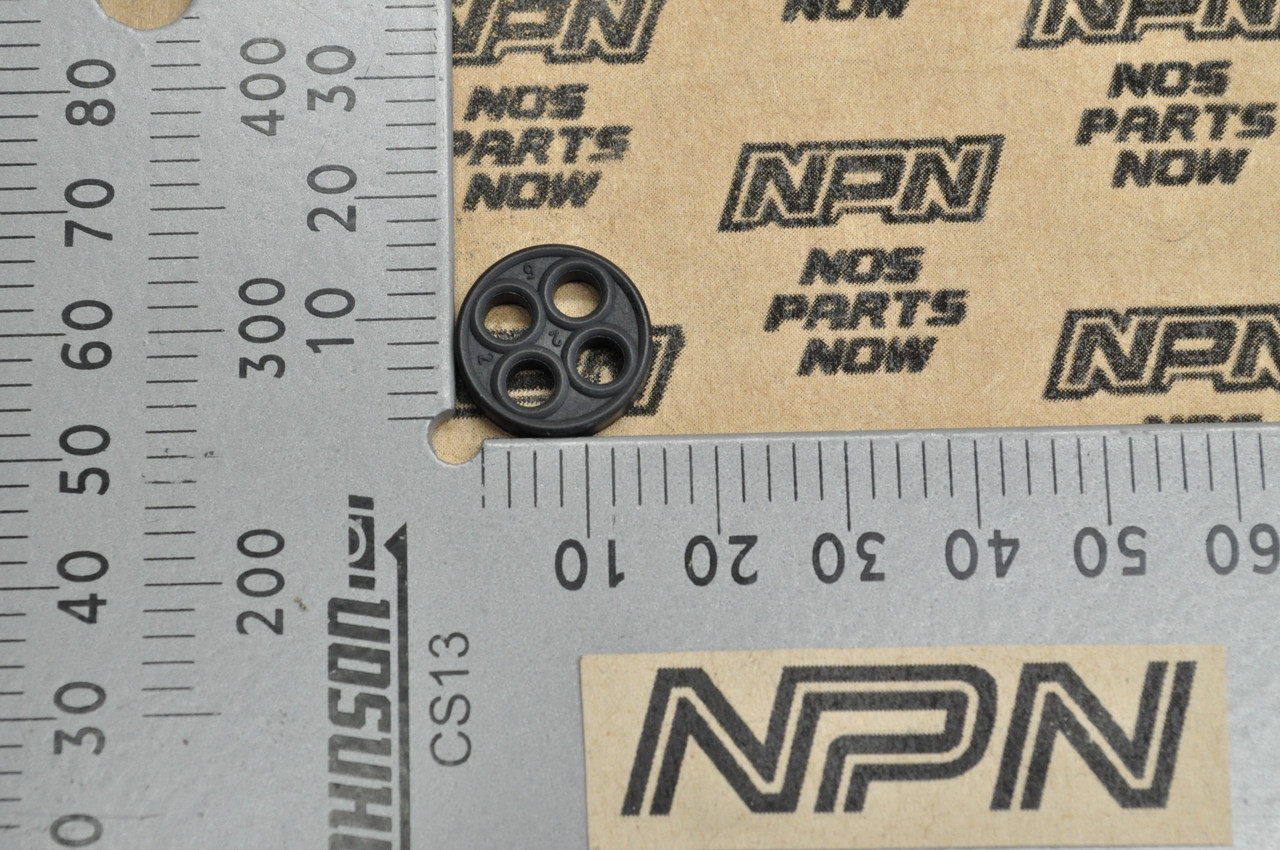 NOS Honda CL100 MT250 QA50 SL70 XL350 XR75 Z50 A Petcock Gasket 16955-028-004