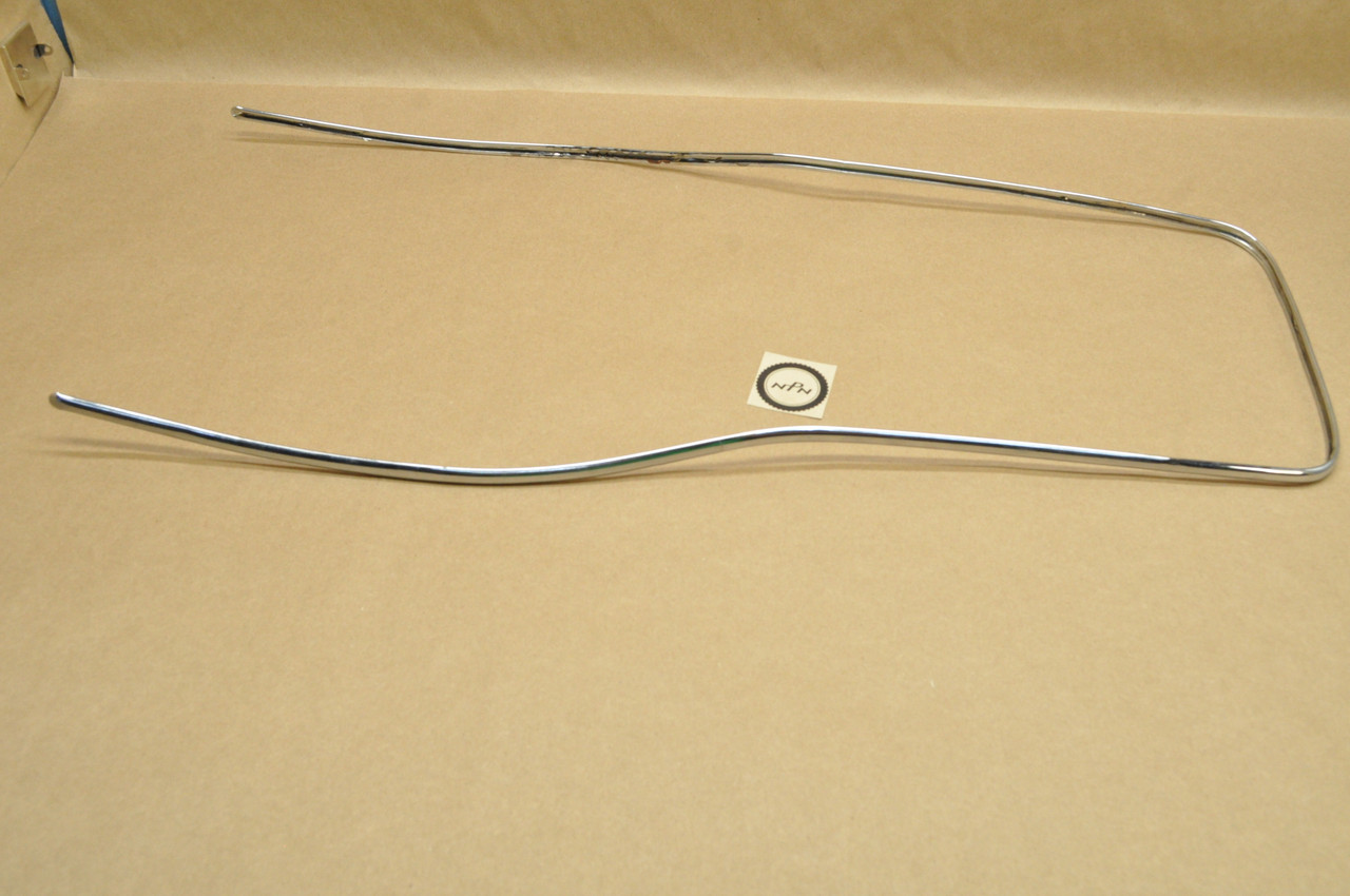 Vintage OEM Honda CA77 Seat Molding Trim 77200-272-010