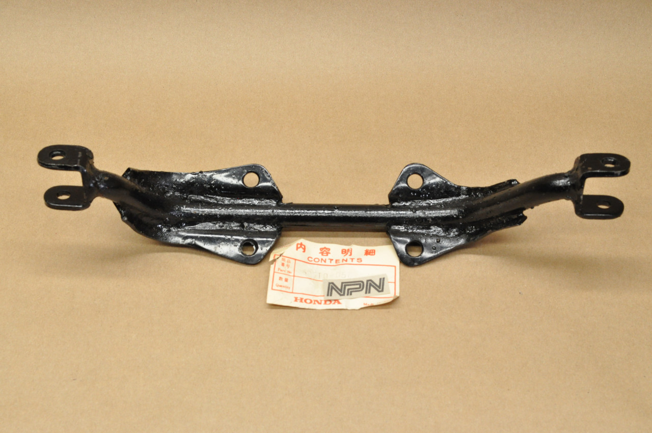 NOS Honda CL90 Foot Peg Step Rest Mount Bracket Bar 50610-056-670 B
