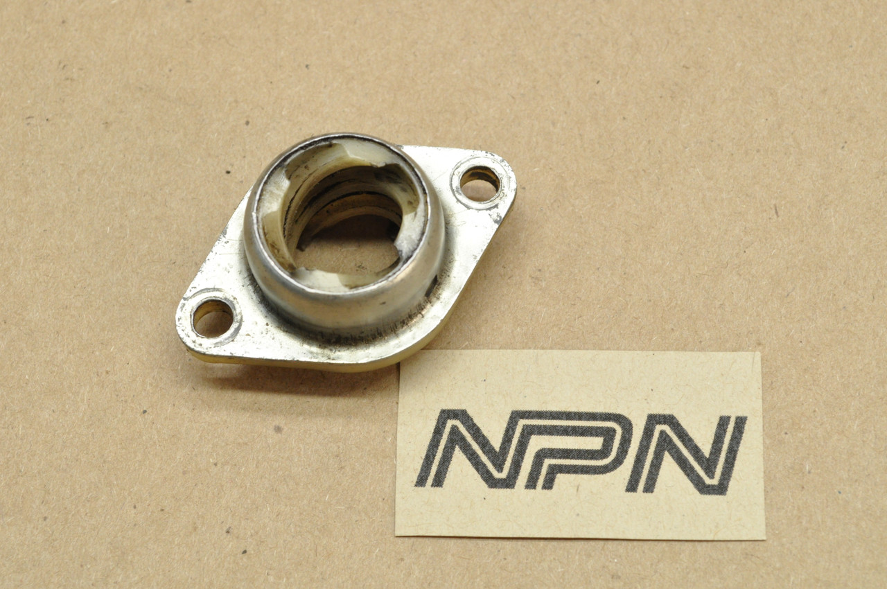 Vtg OEM Yamaha DS7 R5 RD250 RD350 RD400 TD3 TX500 TX650 Screw Housing 371-16396-00