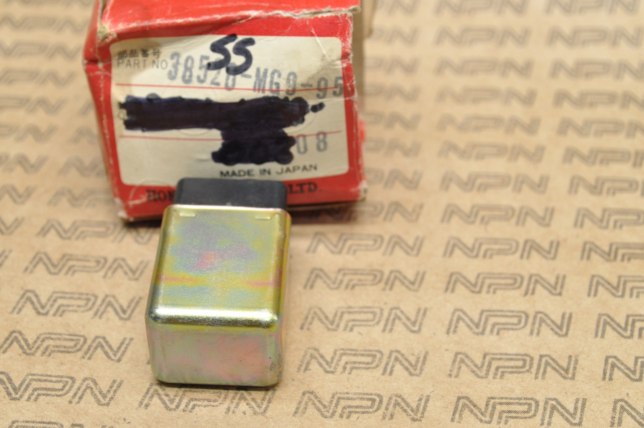 NOS Honda 1985-86 GL1200 L GL12000SE Gold Wing Main Relay 38520-MG9-951