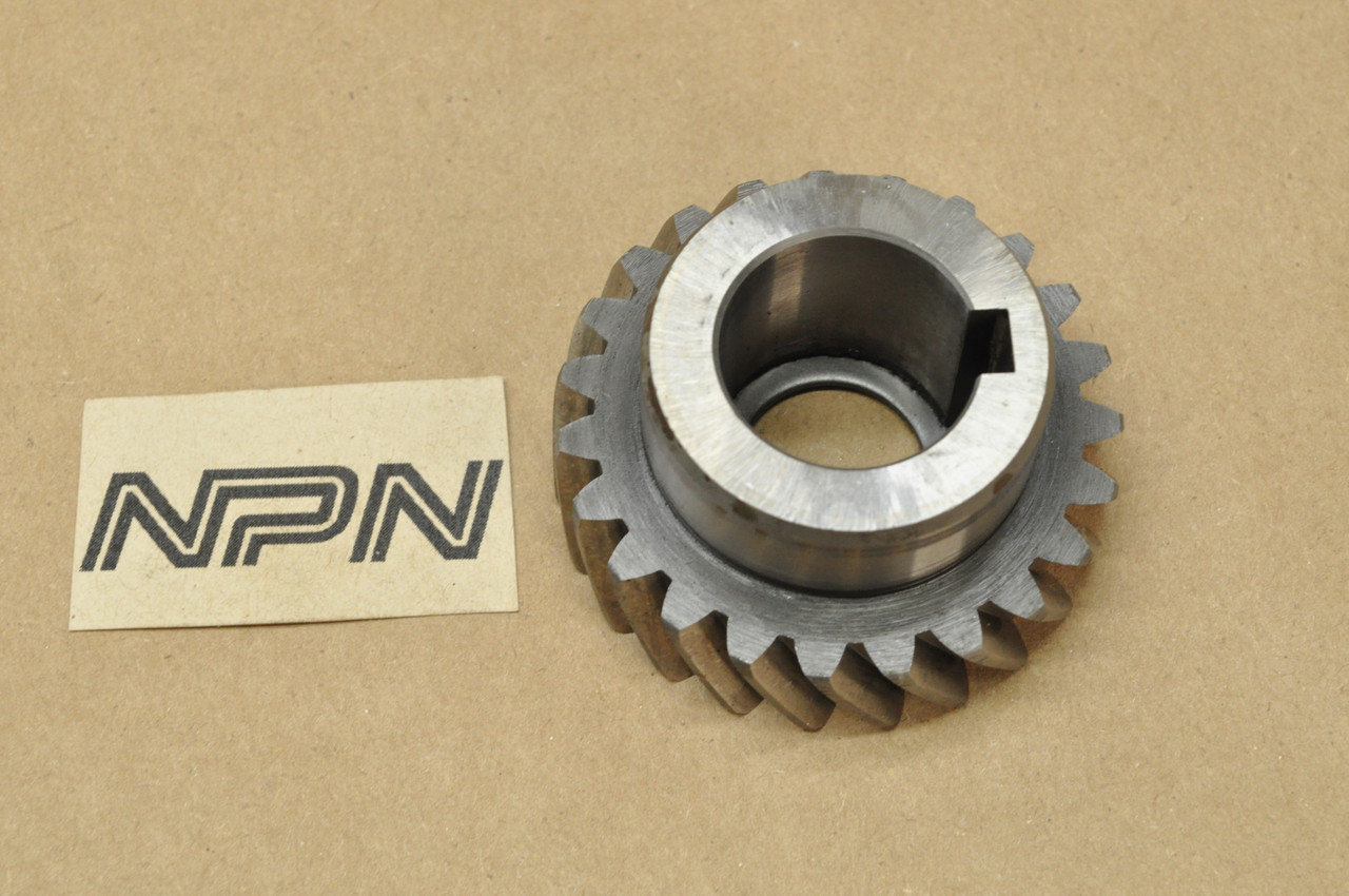 Vtg OEM Yamaha 1970-72 R5 1973-75 RD350 Primary Drive Gear 278