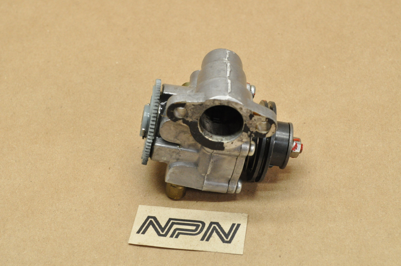 Vtg Used OEM Yamaha 197375 RD350 Oil Pump Assembly 1371312800 NOS