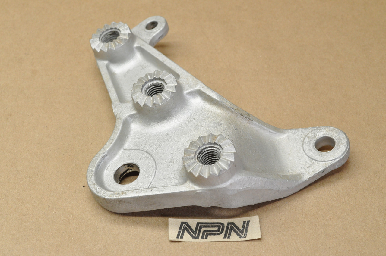 VTG Used OEM Honda CB72 CB77 Left Foot Peg Rest Step Mount Bracket 50652-268-010