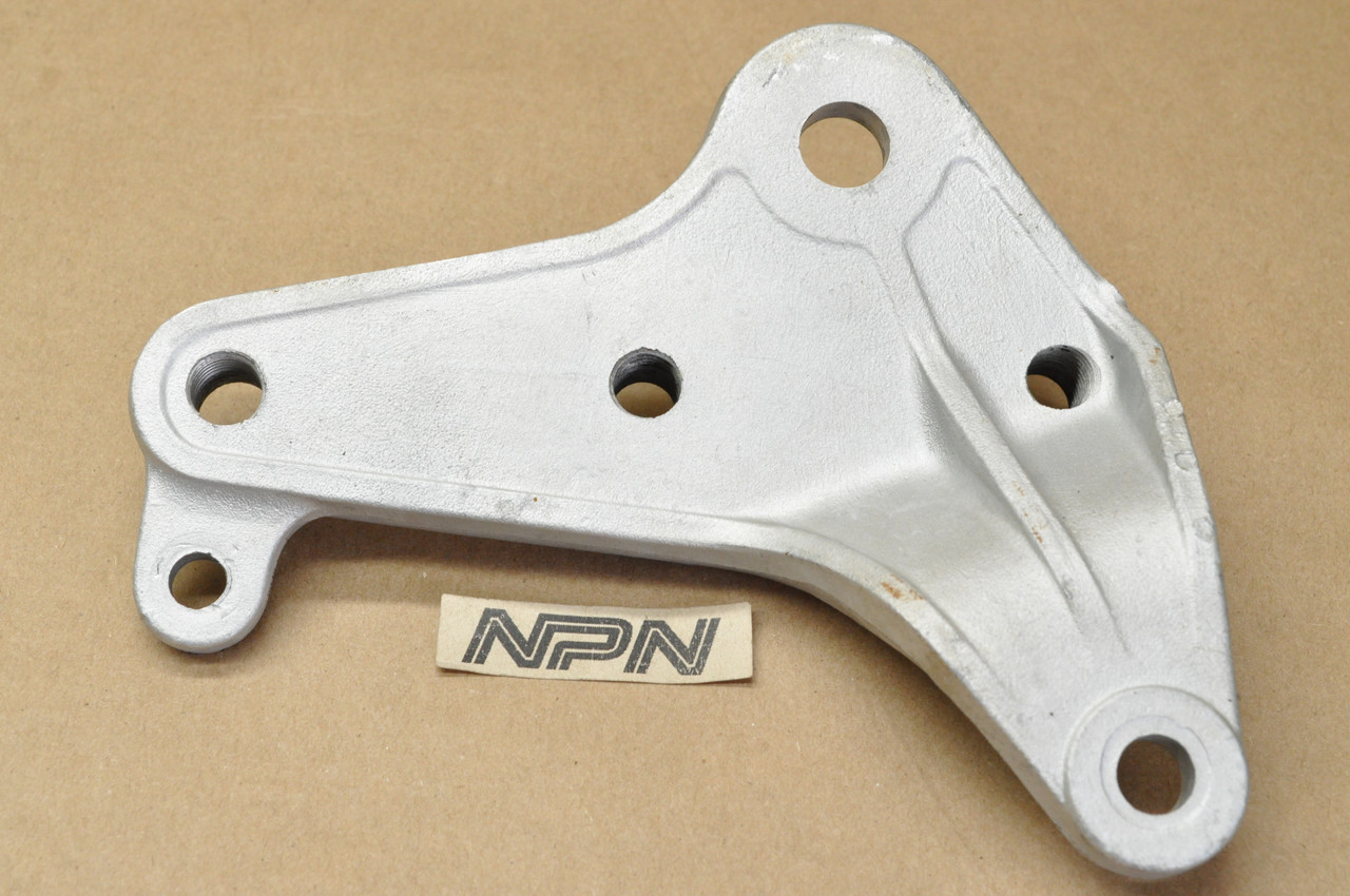 VTG Used OEM Honda CB72 CB77 Left Foot Peg Rest Step Mount Bracket 50652-268-010