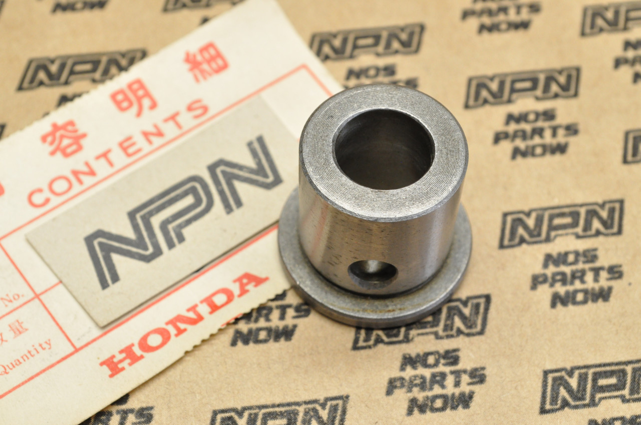 NOS Honda CA72 CA77 CB72 CB77 CL72 CL77 Counter Shaft Bushing 23931-259-010