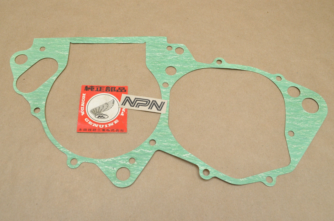 NOS Honda 1992-94 CR250 R Engine Crank Case Center Gasket 11191-KZ3-860