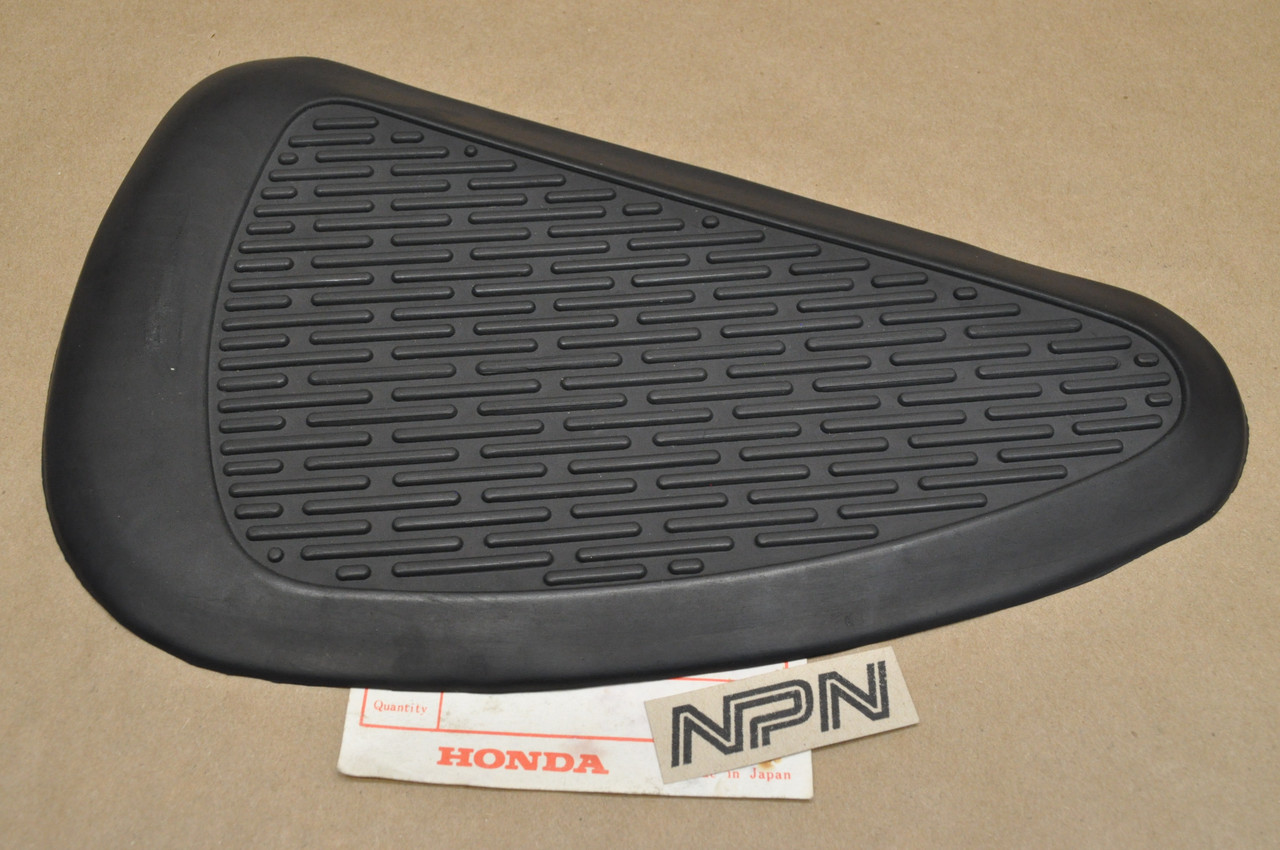 NOS Honda CB72 CB77 Left Gas Tank Knee Grip Rubber 17662-268-010