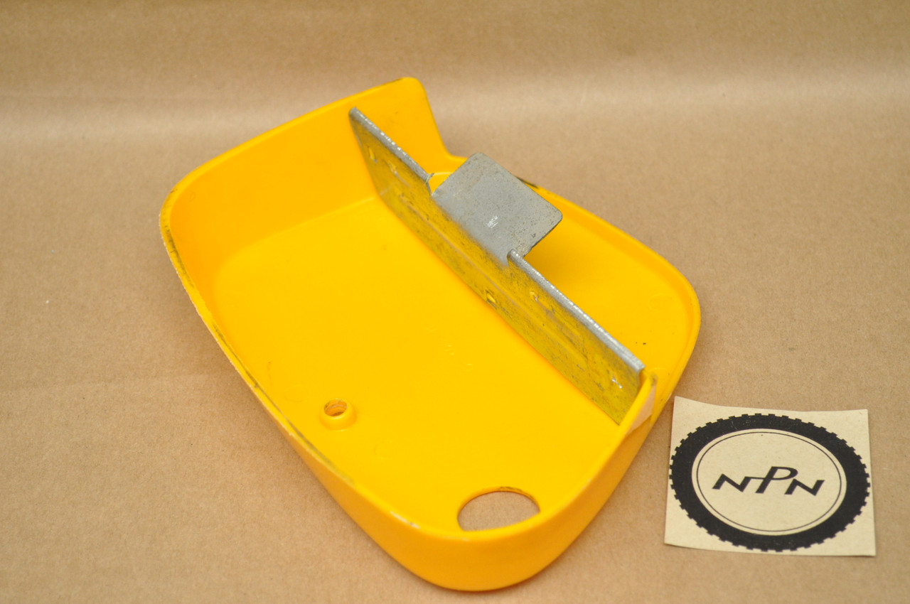 Vtg Used OEM Honda CT200 CT90 Tool Box Left Side Cover Yellow 83500-001-810 XB