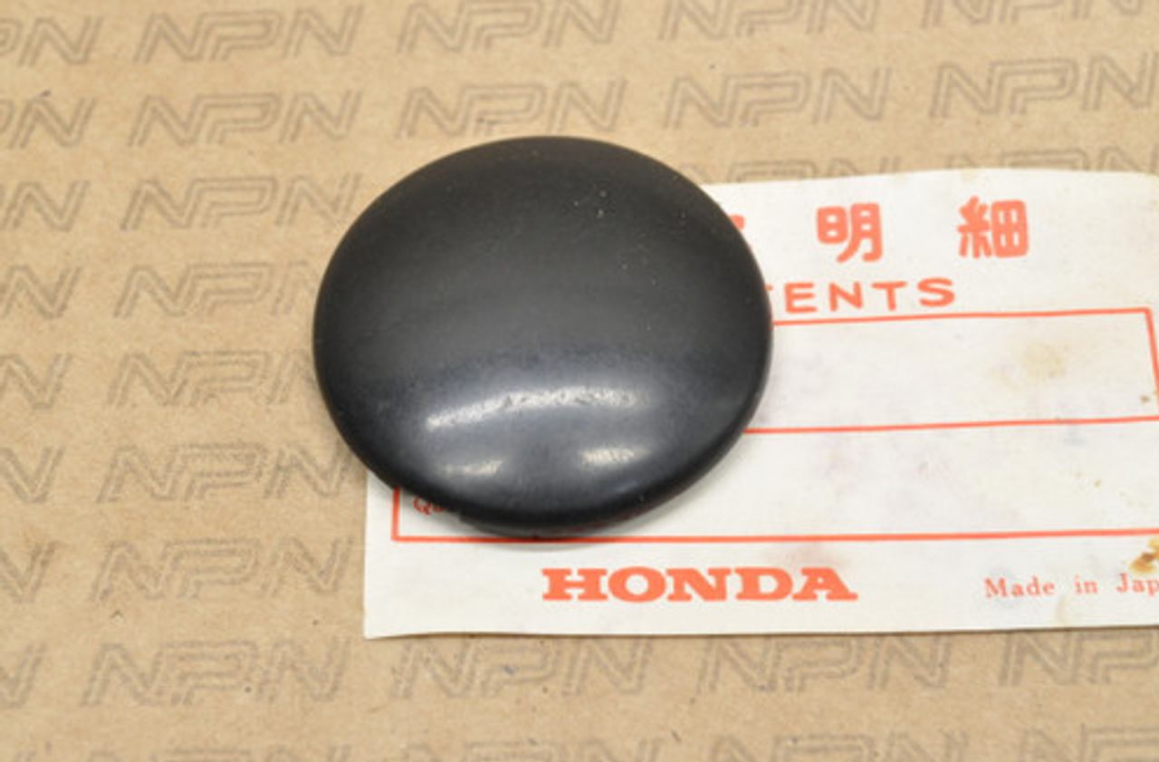 NOS Honda CA72 CA77 Black Chain Case Inspection Cap 40545-250-000