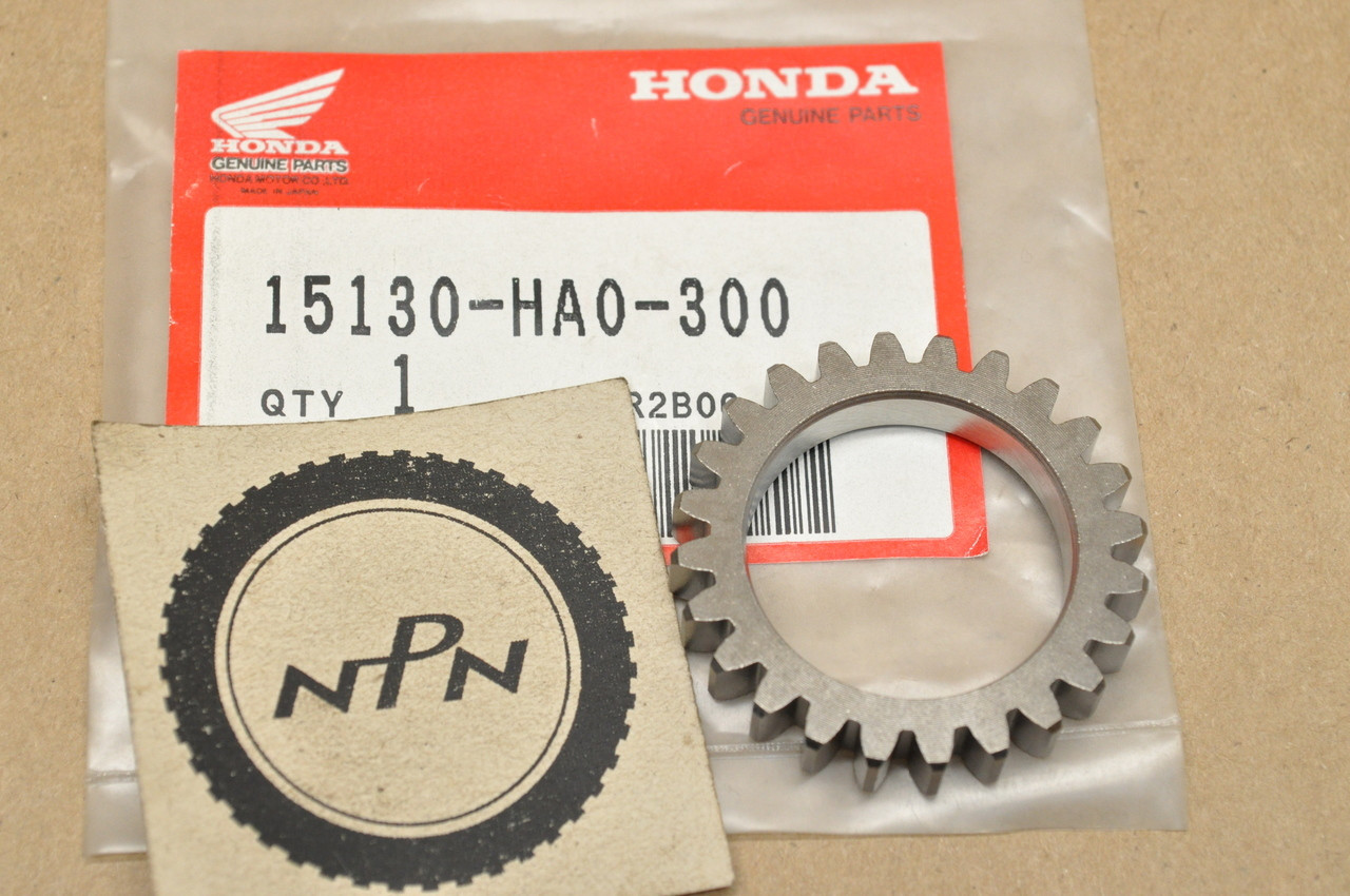 NOS Honda 1985-87 ATC250 ES Big Red ATC250SX TRX250 1986-89 TRX350 Oil Pump Drive Gear 24T 15130-HA0-300