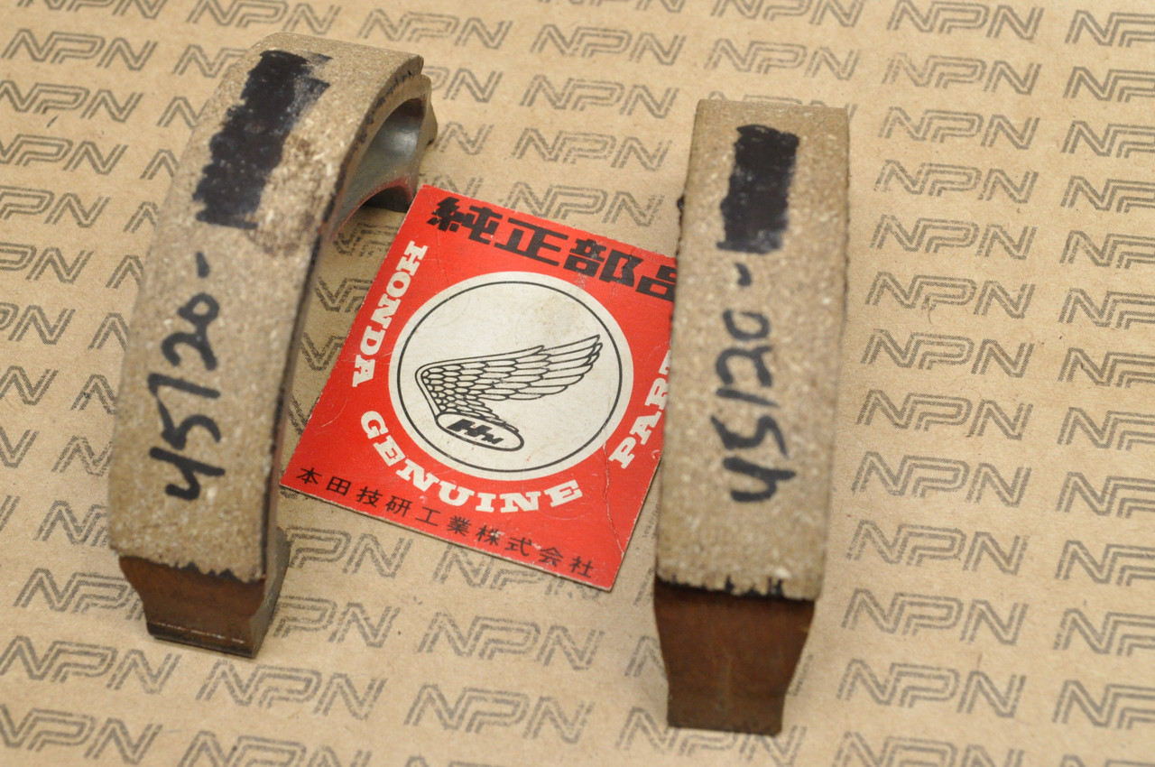NOS Honda 1982-83 NU50 Urban Express Brake Shoe Pad Pair 45120-GG2-003