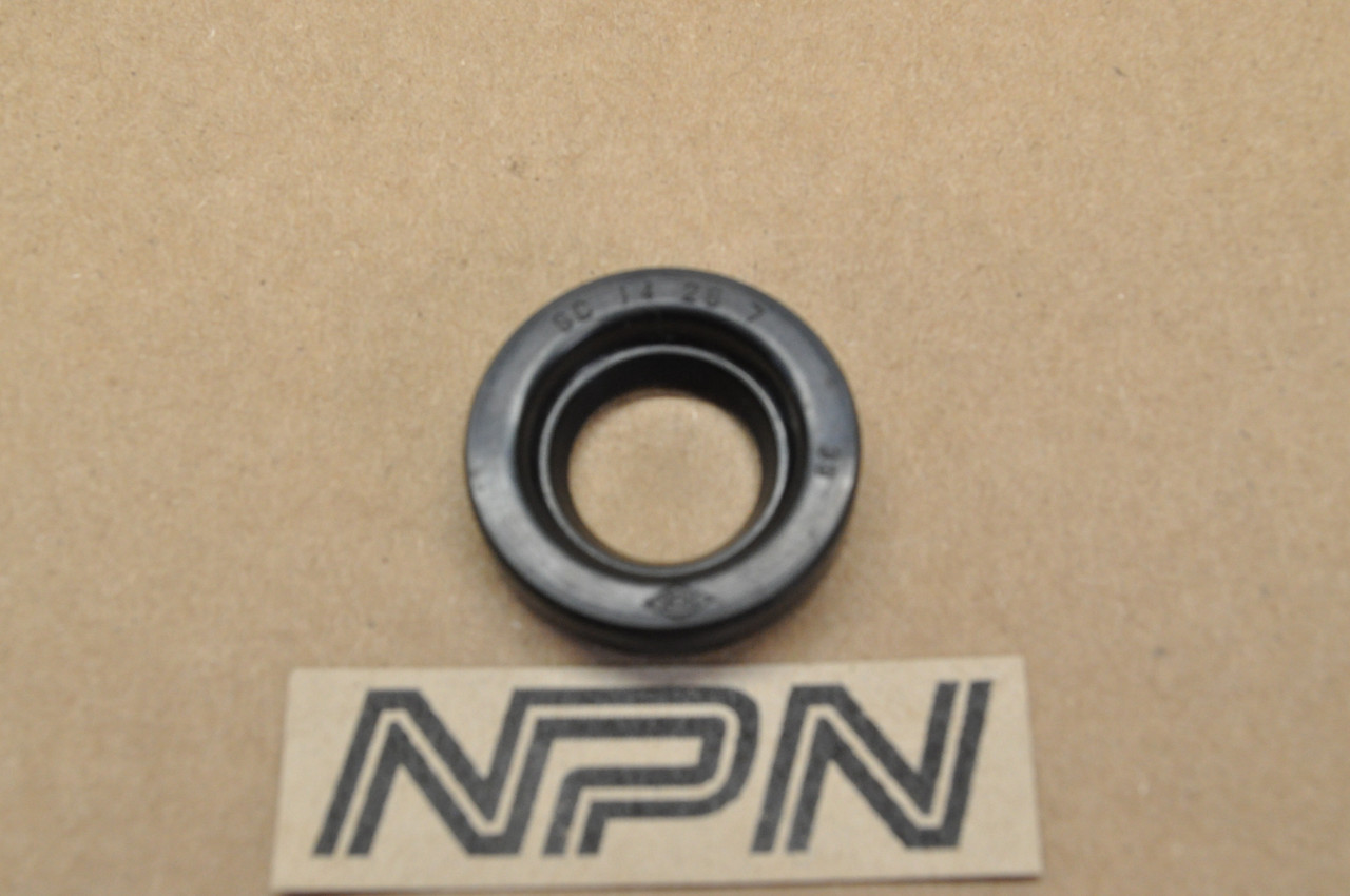 NOS Honda CB750 CT90 CX500 GL500 S90 SL90 ST90 Kick Start Oil Seal 91203-023-020