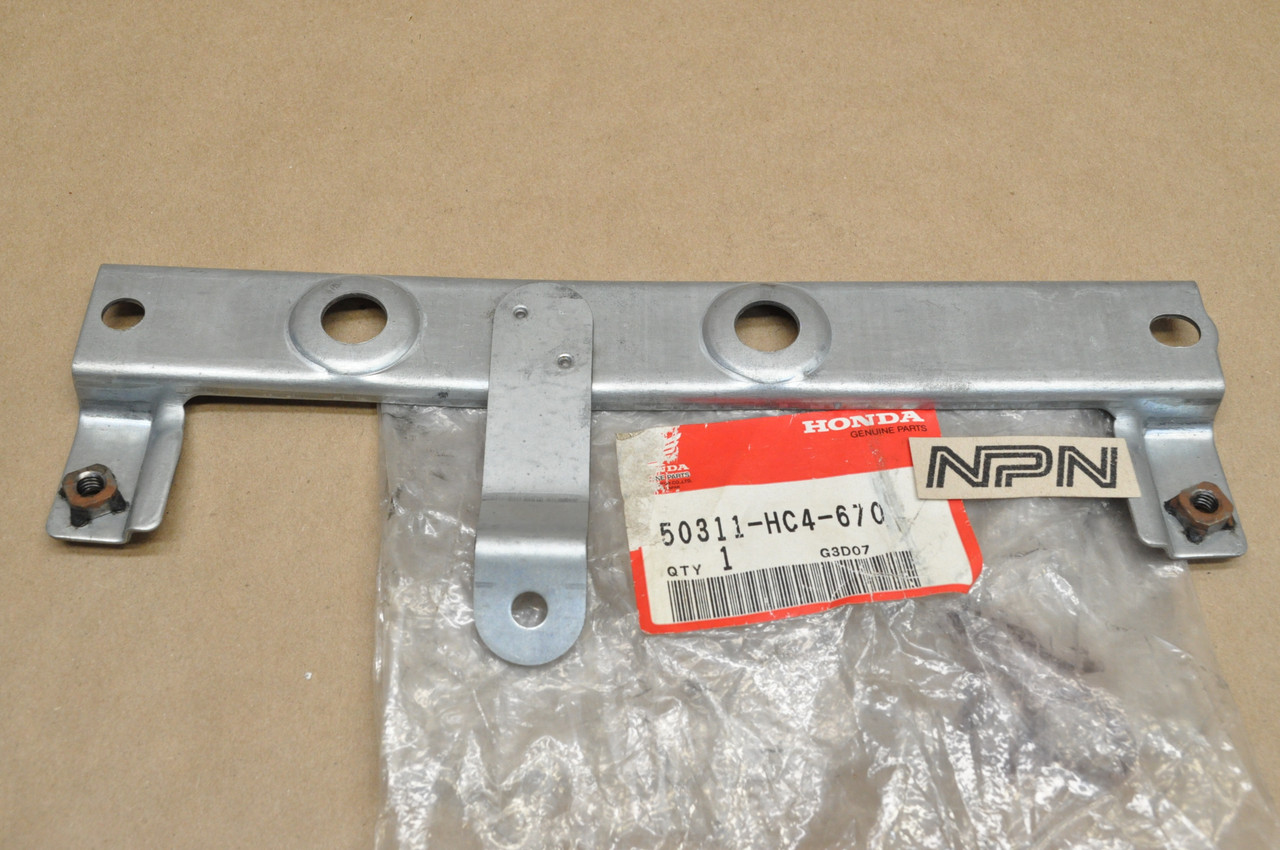 NOS Honda 1990-2000 TRX300 A TRX300FW Battery Holder Plate 50311-HC4-670