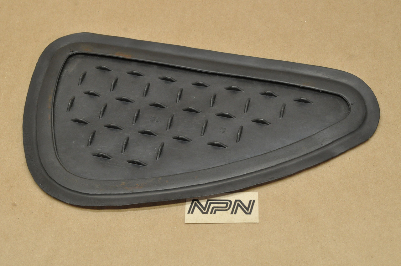 Vintage Used OEM Honda CB72 CB77 Right Side Gas Tank Knee Grip Rubber 17661-268-010