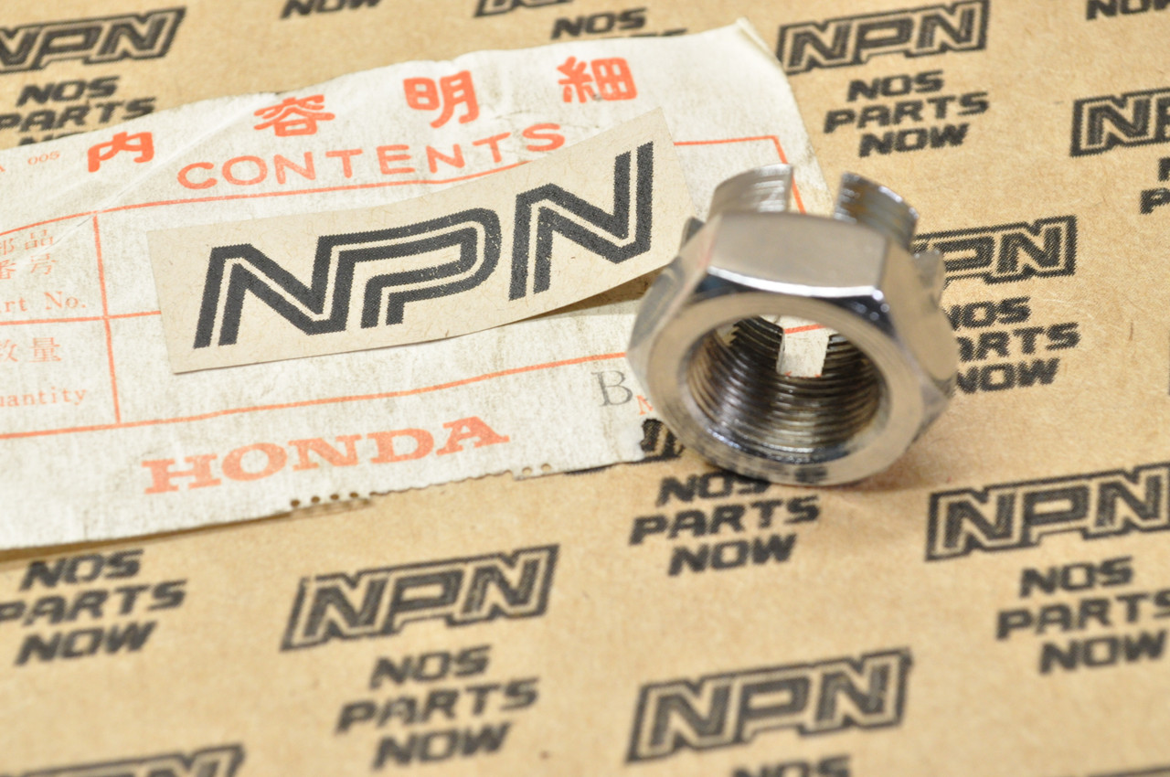 NOS Honda CB160 CL160 CL77 Rear Wheel Axle Castle Nut 90306-273-000