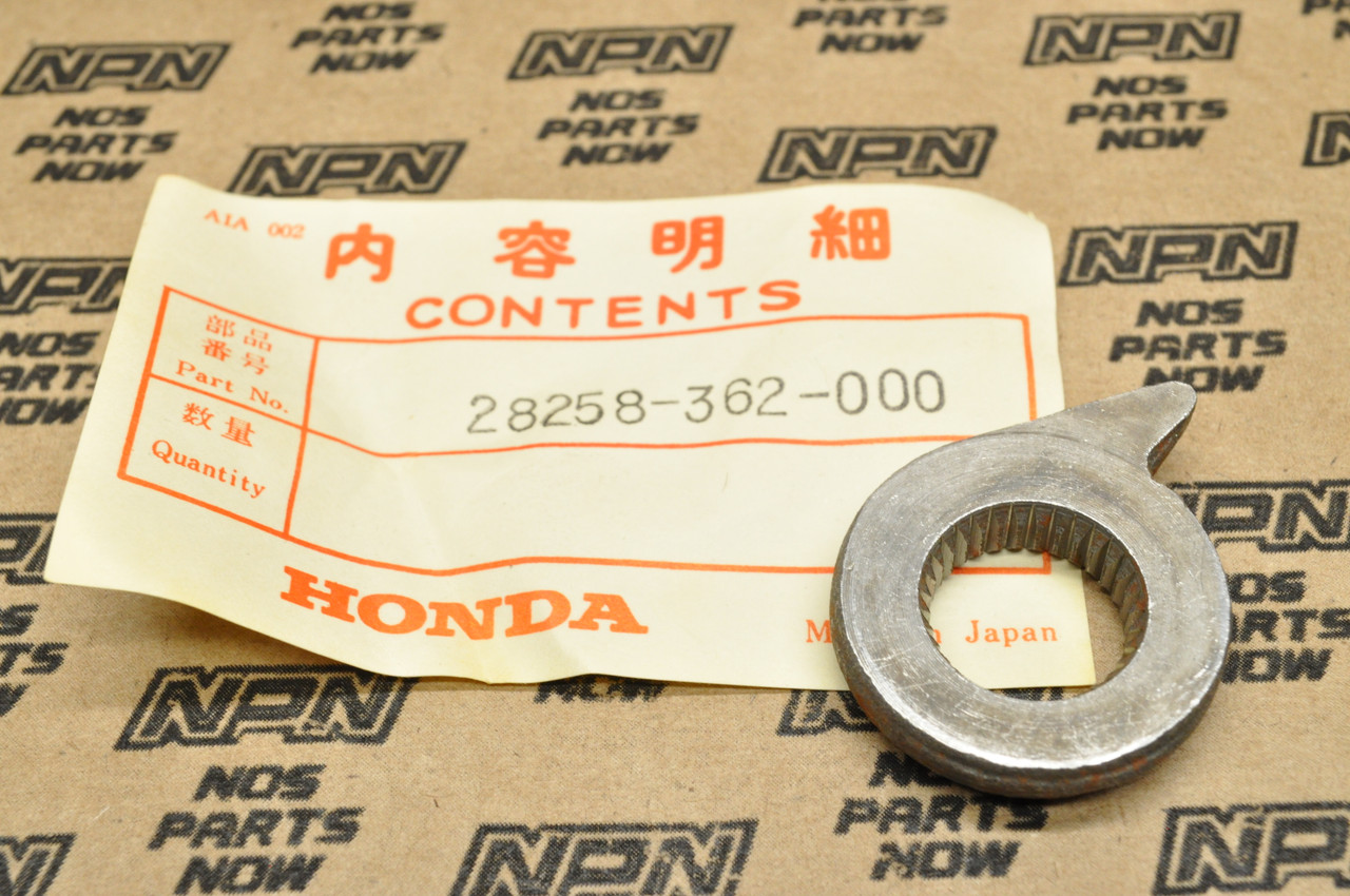 NOS Honda XL175 K0-1978 Kick Start Starter Retainer 28258-362-000
