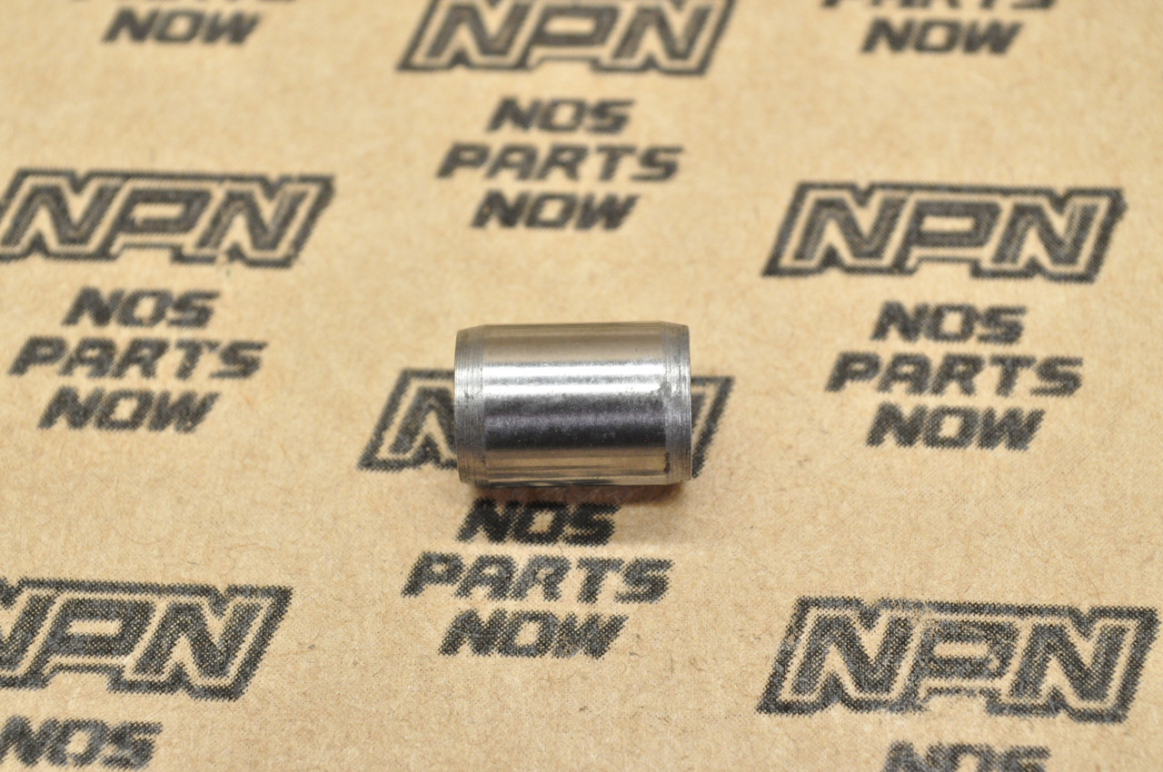 NOS Honda CA160 CA200 CA72 CA95 CB92 CL72 SL175 Dowel Pin 90703-200-000