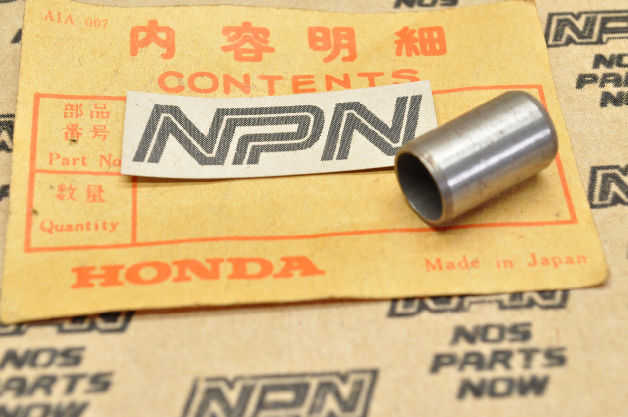 NOS Honda CA72 CA77 CB72 CB77 CL72 CL77 Knock Pin Dowel 90707-259-000