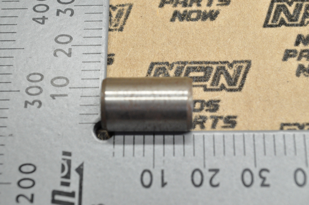 NOS Honda CA72 CA77 CB72 CB77 CL72 CL77 Knock Pin Dowel 90707-259-000
