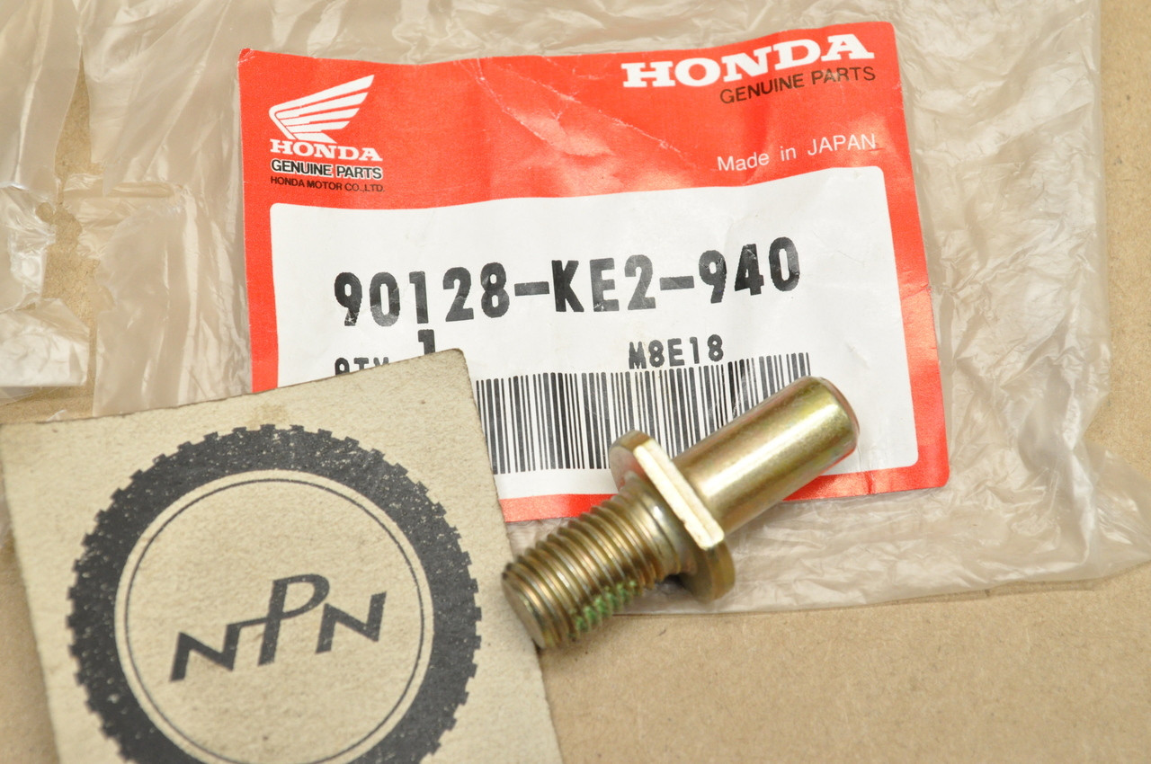 NOS Honda 1985 XL125 Rear Wheel Final Driven Sprocket Fixing Bolt 90128-KE2-940