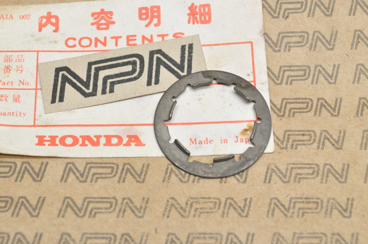 NOS Honda ATC250 CB450 TRX250 VF500 VT750 XL250 XR350 Lock Washer 90462-323-000