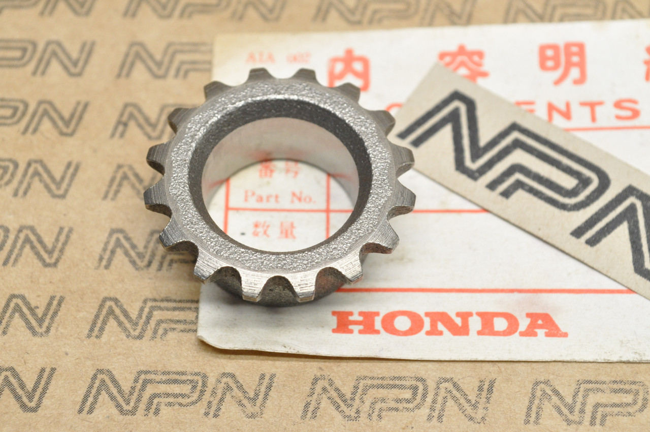 NOS Honda ATC200 CB125 CL125 SL100 TRX200 XL200 XR200 Sprocket 14311-107-000