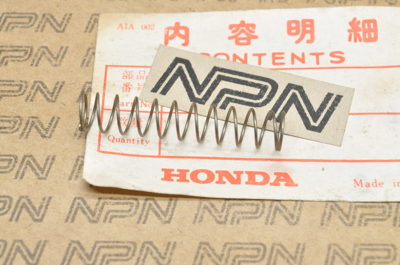 NOS Honda CT70 CT90 Z50 Carburetor Throttle Spring 16185-045-004