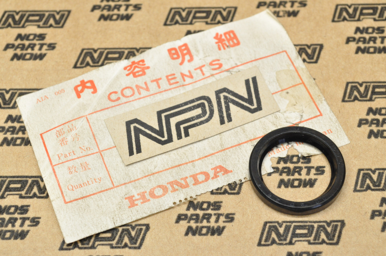 NOS Honda CA160 CA175 CB160 CB175 Starter Sprocket Oil Seal 91205-216-000