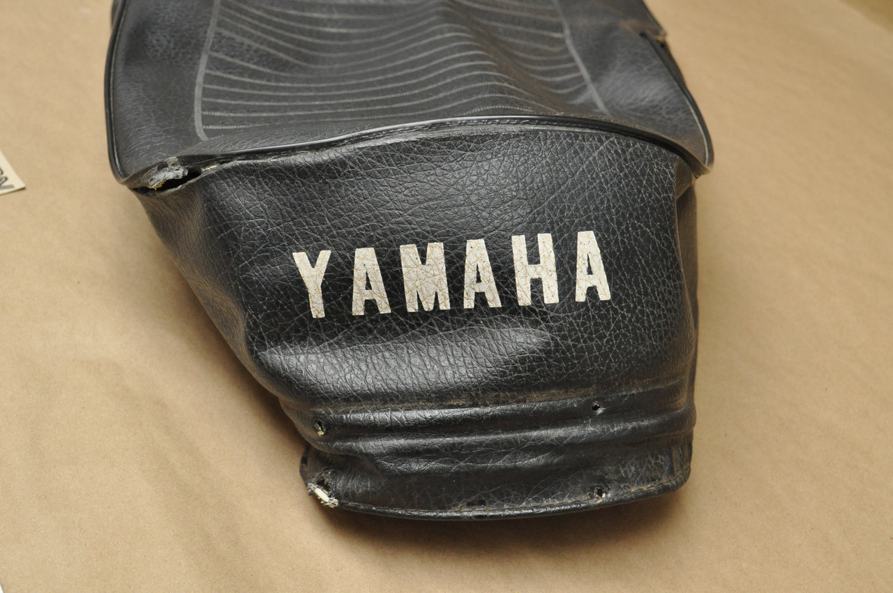 Vintage Used OEM Yamaha 1973-75 RD250 RD350 Double Seat Cover 360-24731-03