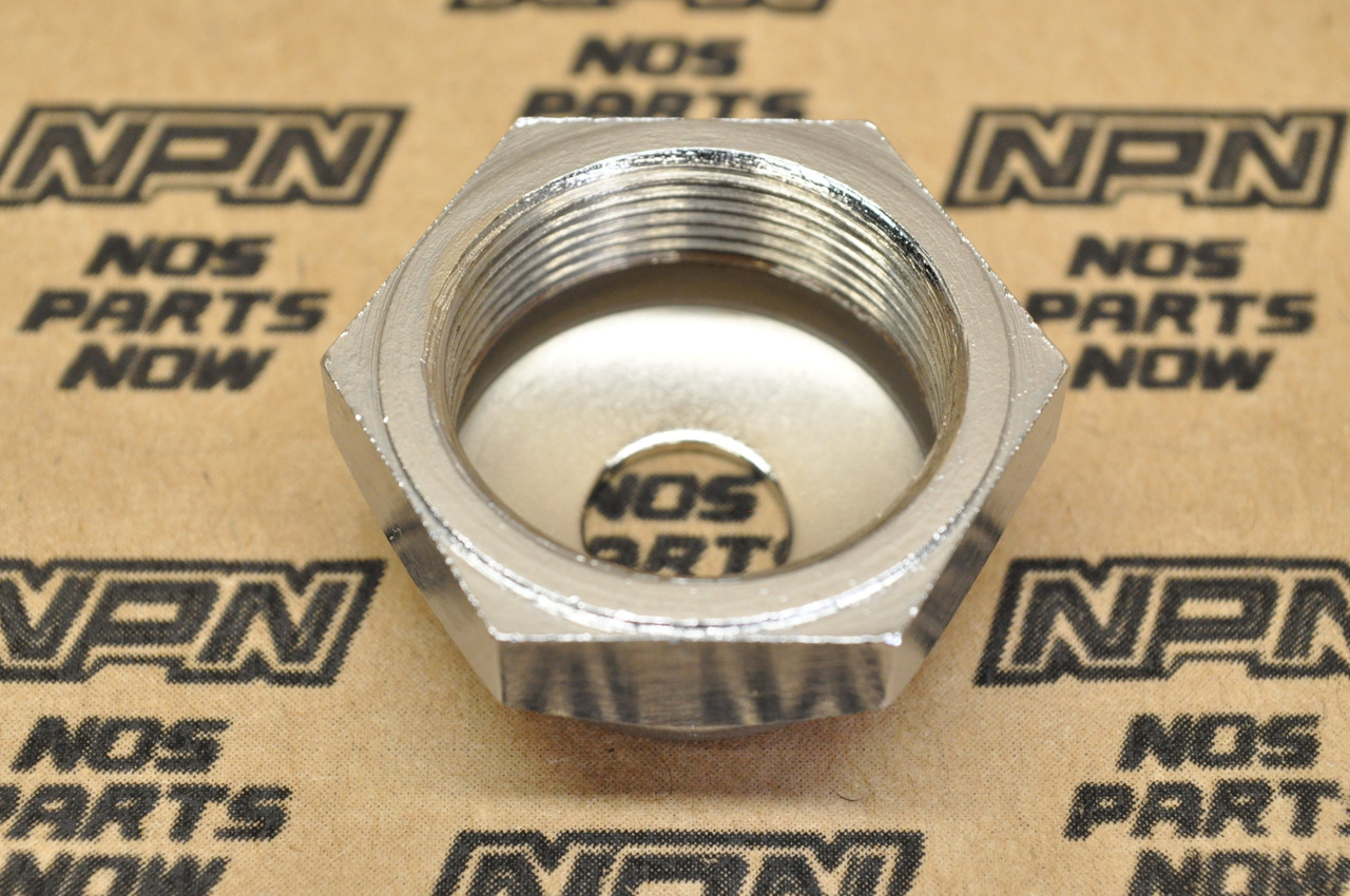 NOS Honda ATC200 ATC250 XL250 XL500 XR250 XR500 Stem Head Nut 90304-428-000