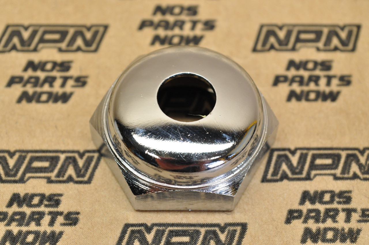 NOS Honda ATC200 ATC250 XL250 XL500 XR250 XR500 Stem Head Nut 90304-428-000