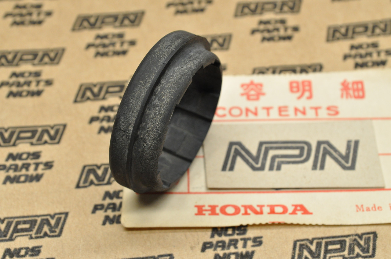 NOS Honda SL350 K1 Head Light Mount Rubber Cushion 61315-312-000
