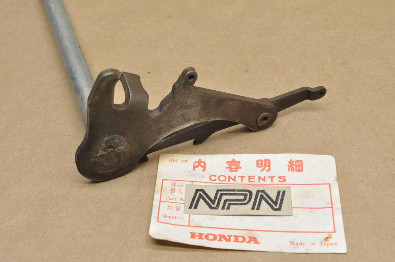 NOS Honda CA160 CB160 CL160 Gear Shift Shaft Spindle 24610-216-000