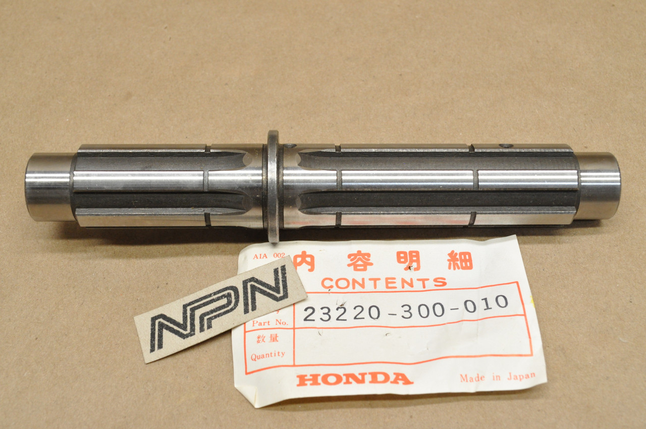 NOS Honda CB750 K0-1976 Transmission Countershaft 23220-300-010