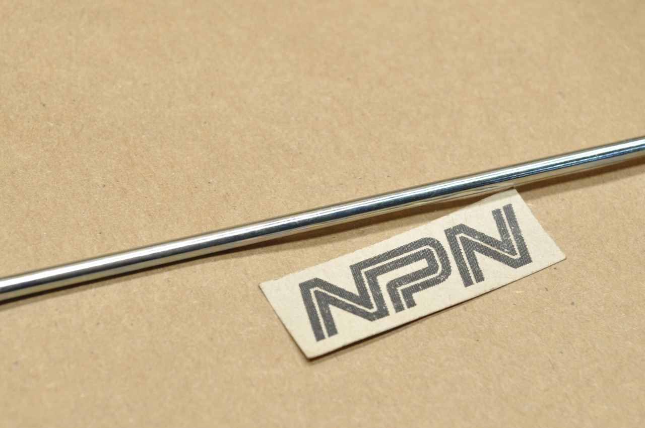 NOS Honda 1979 XR185 1980-83 XR200 R Rear Wheel Spoke BS & Nipple 97716-69177-Q0