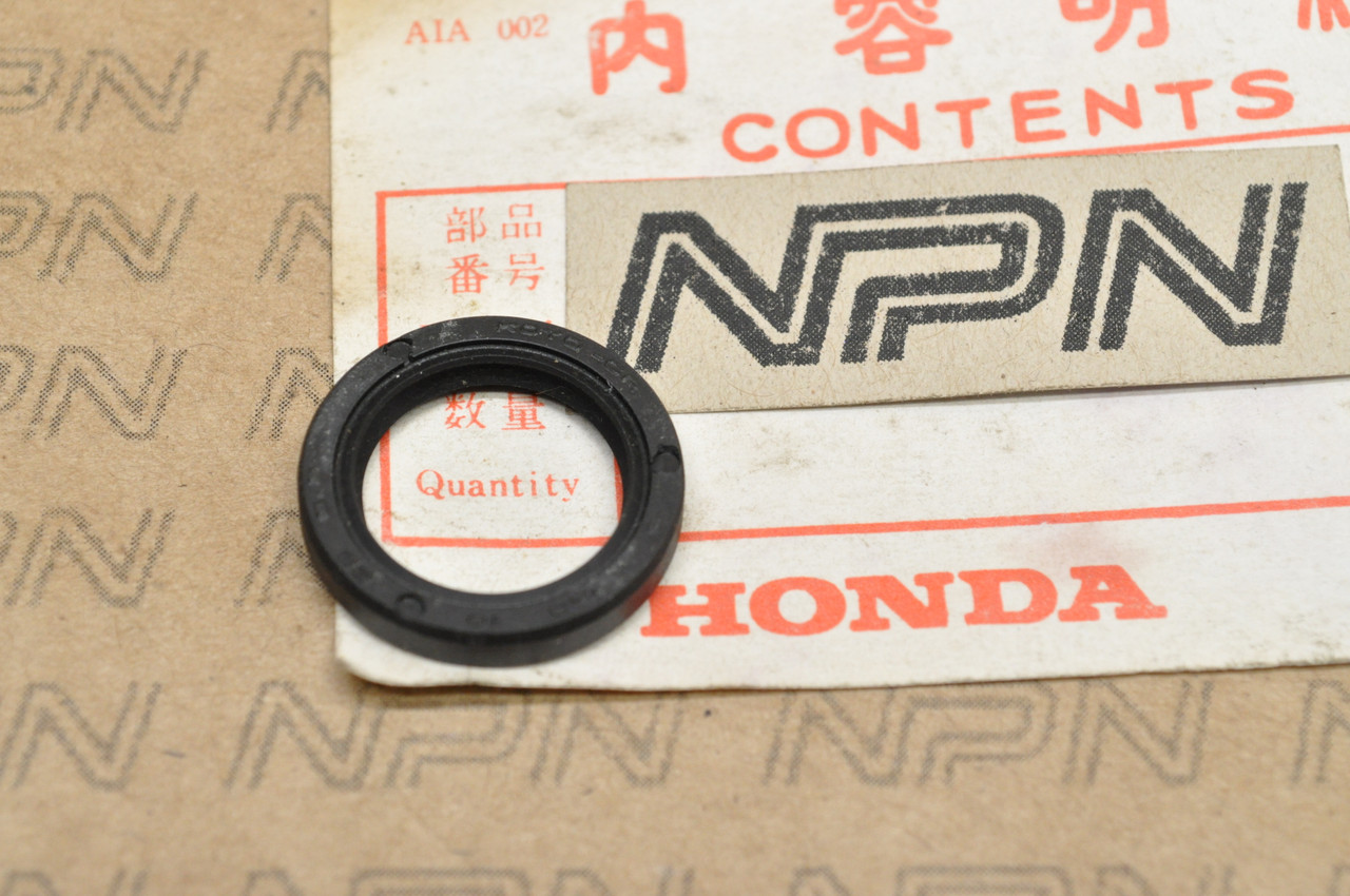 NOS Honda ATC250 CR250 CR450 CR480 MT250 XL250 XL350 Oil Seal 91206-329-000