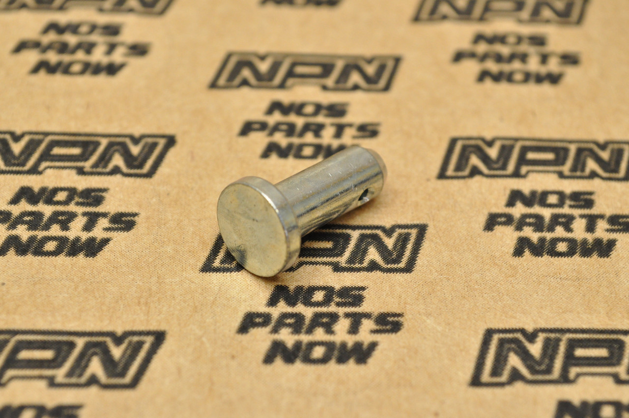 NOS Honda CB175 CB350 CB450 CL175 CL350 CL450 XL250 Seat Hinge Pin 77203-317-670