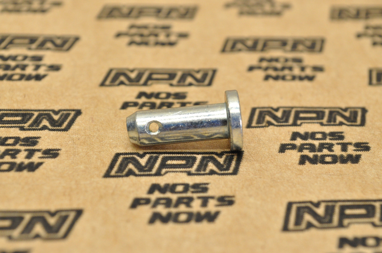NOS Honda CB175 CB350 CB450 CL175 CL350 CL450 XL250 Seat Hinge Pin 77203-317-670