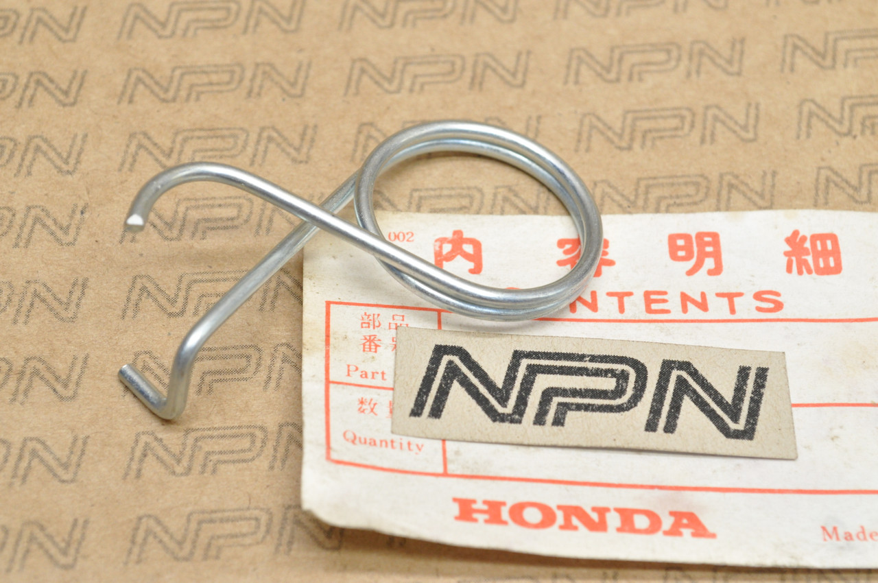 NOS Honda CB72 CB77 Rear Brake Pedal Spring 46514-268-010