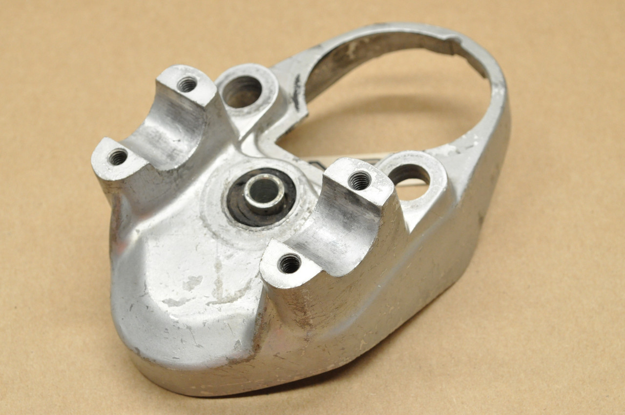 Vintage Used OEM Honda S65 Handlebar Holder Lower Bottom Clamp 53132-035-010